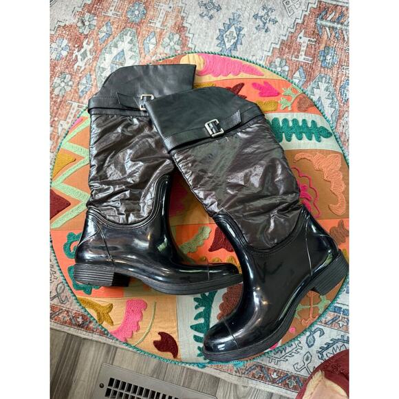Dressy black rain boots - Picture 1 of 5